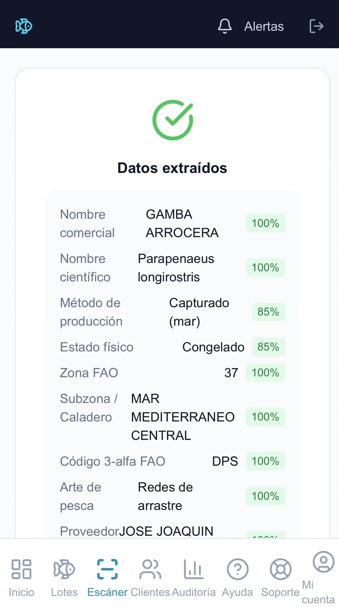 Pescader-IA — pantalla mostrando datos extraídos por el OCR con 100% de confianza por campo (Nombre comercial, Nombre científico, Zona FAO, etc.)
